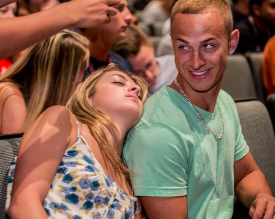 high-school-entertainment-hypnotist-show high school entertainment hypnotist shows in Tampa, Florida