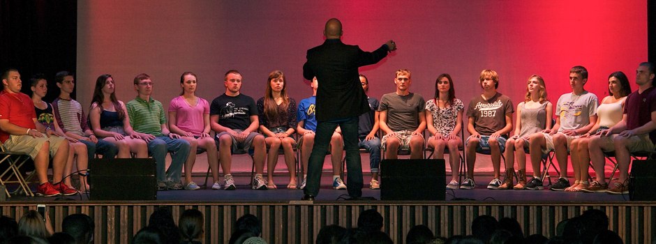 College Welcome Week Hypnotist Show